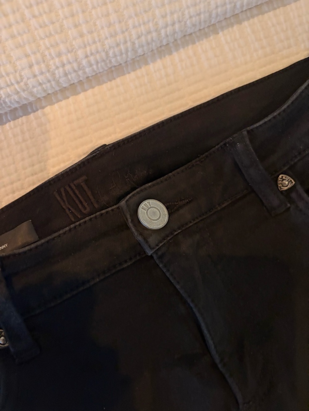 Kut from the Kloth Women’s Black Skinny Jeans